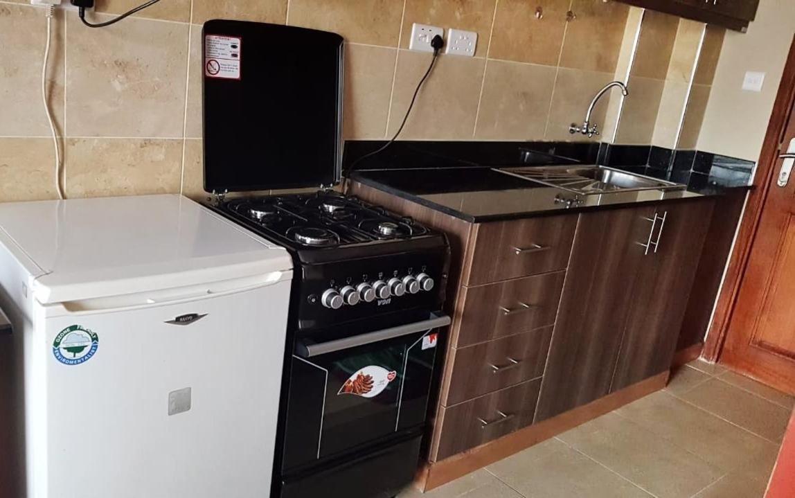 Nairobi West Suites Екстериор снимка